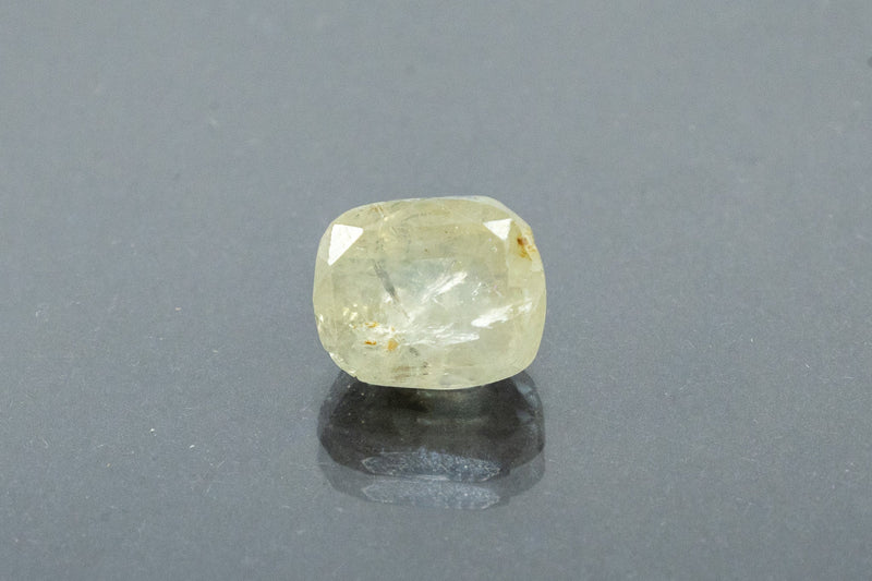 Natural Yellow Sapphire Front View Oval Shape