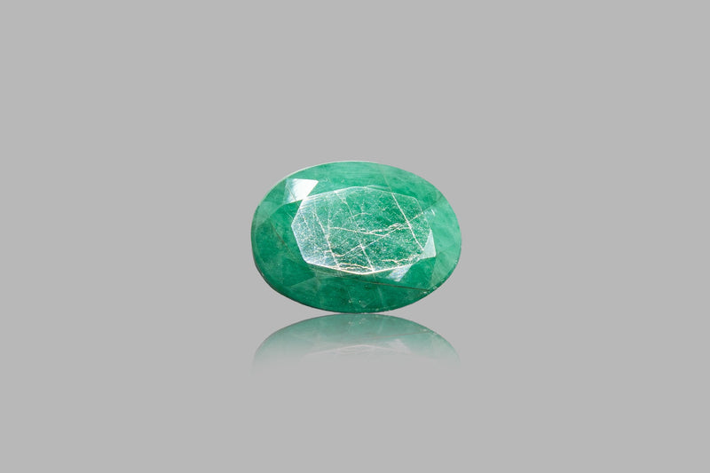 emerald 7.74 carat front image