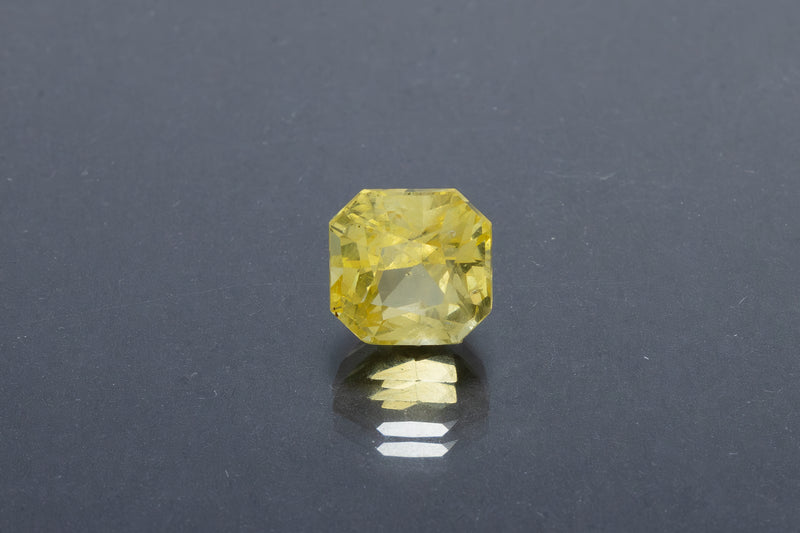 Yellow Sapphire (6.76 Carat) - Premium