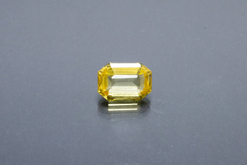 Yellow Sapphire (8.71 Carat) - Premium