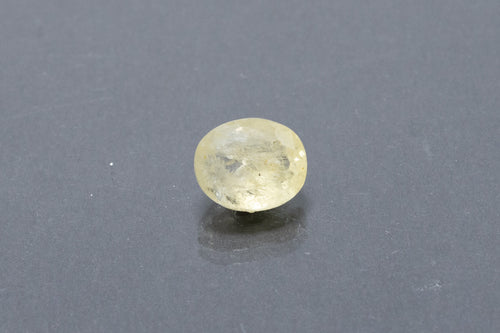 Yellow Sapphire (Ceylon) - 4.30 Carat