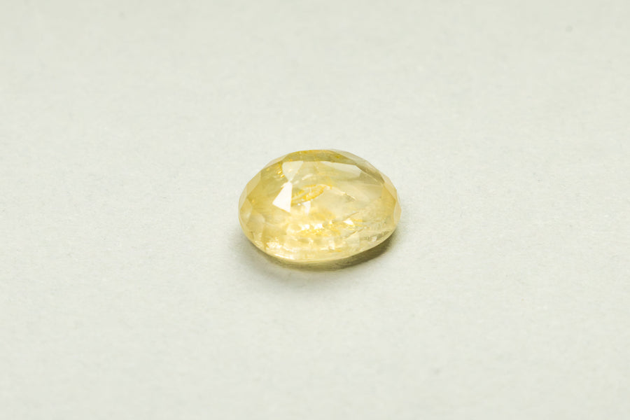Yellow Sapphire (Pukhraj) पुखराज