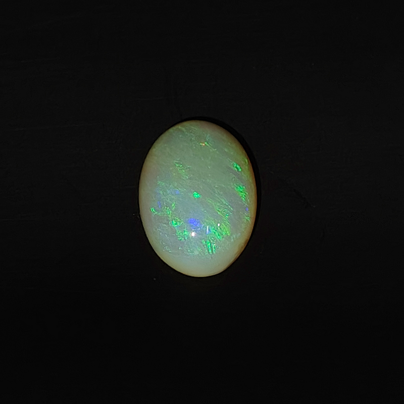 Opal - 4.59 Carat