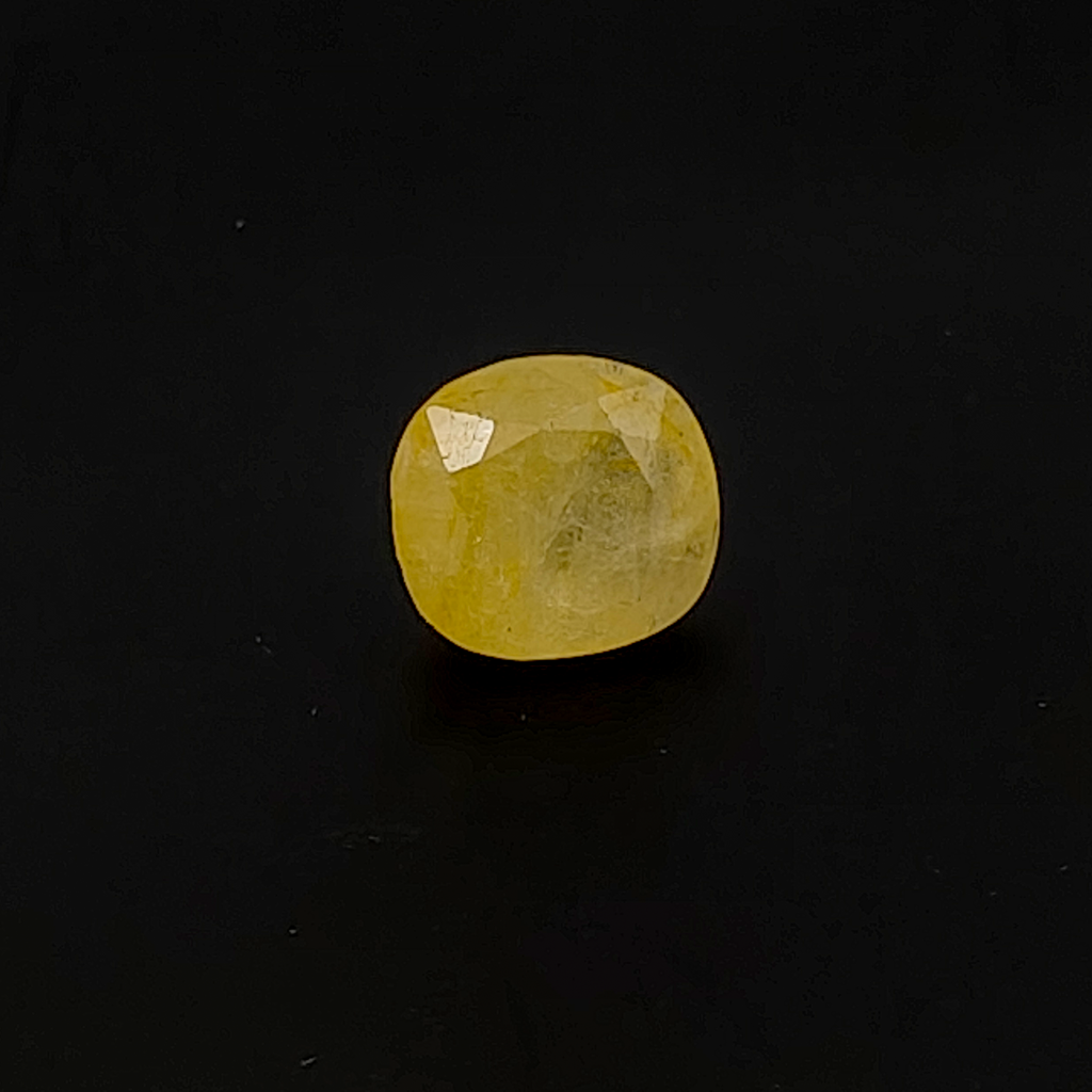 Yellow Sapphire (Burmese) - 7.04 Carat