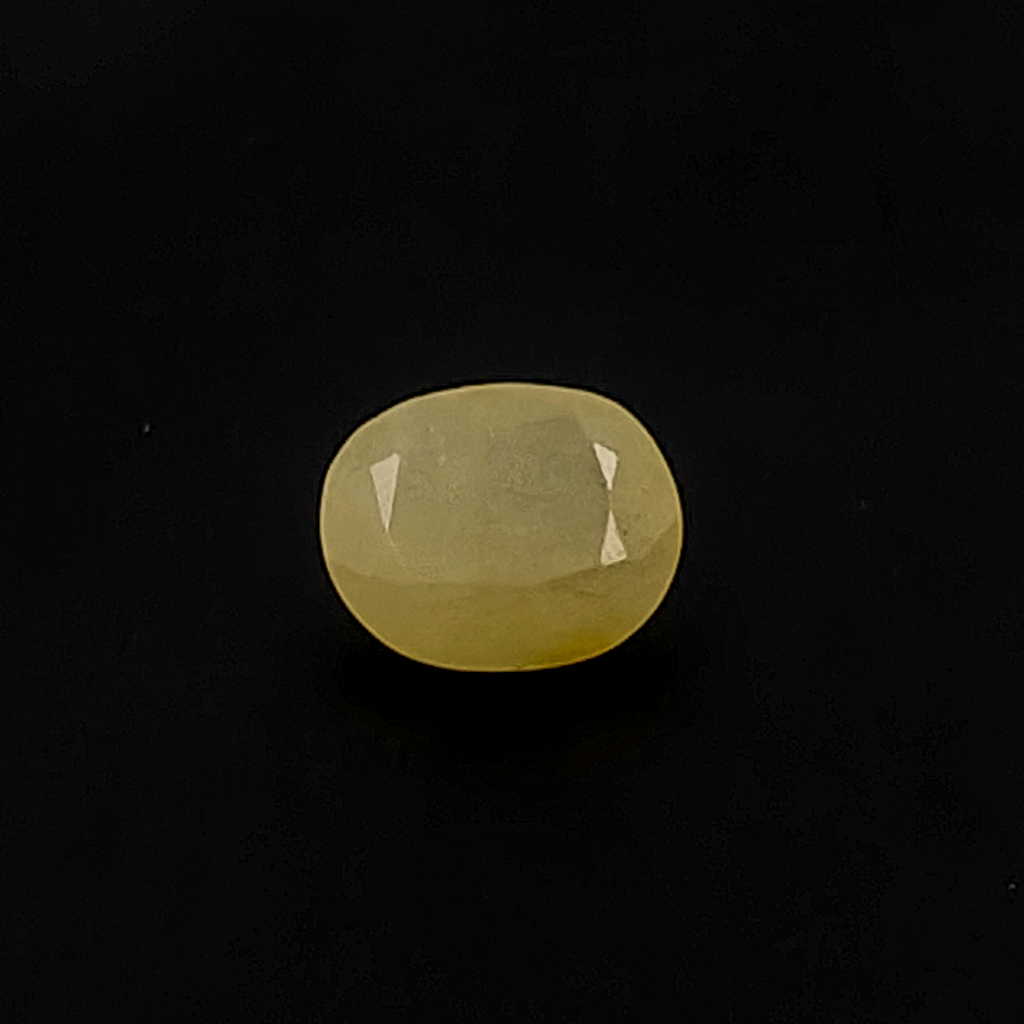 Yellow Sapphire (Burmese) - 8.6 Carat