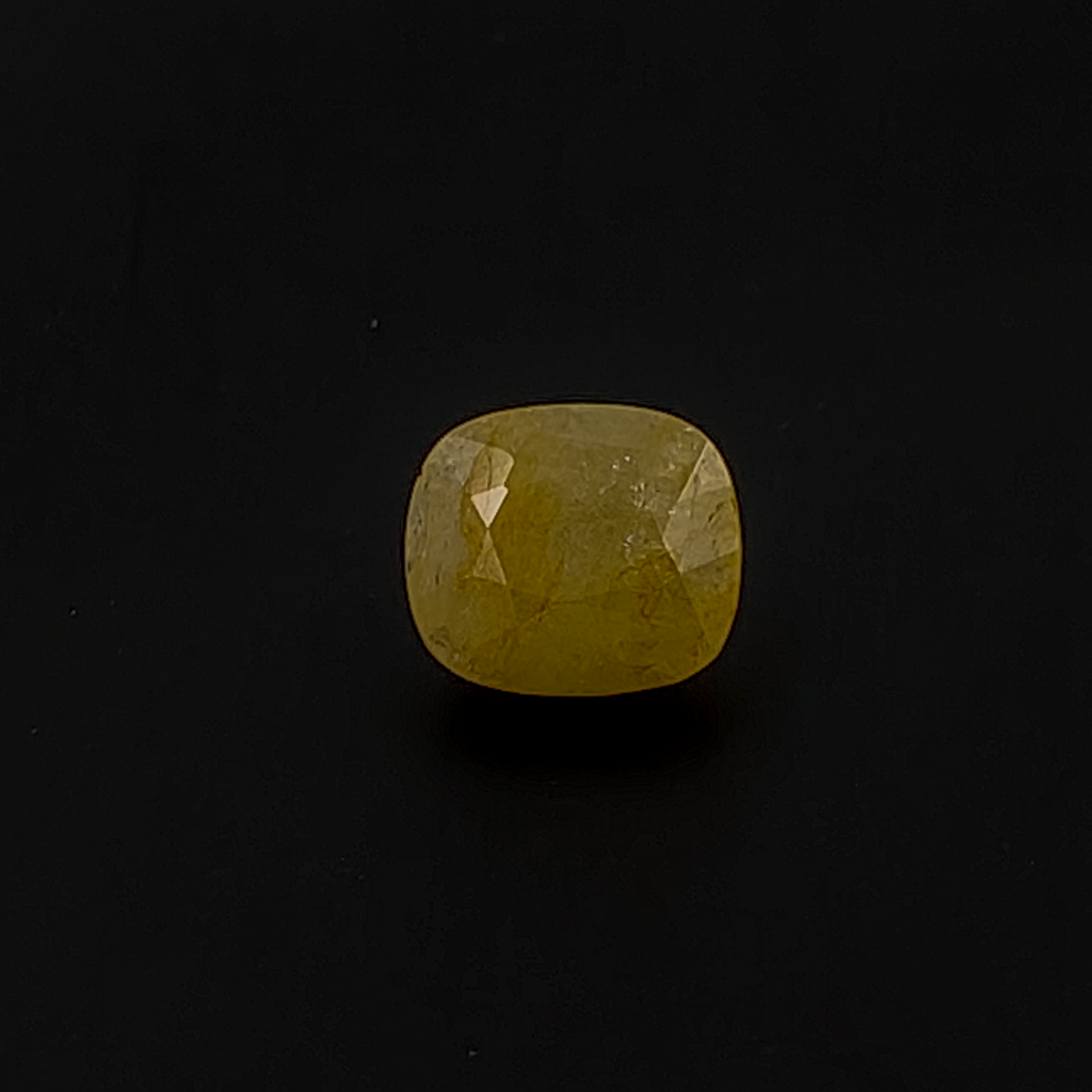 Yellow Sapphire (Burmese) - 6.59 Carat