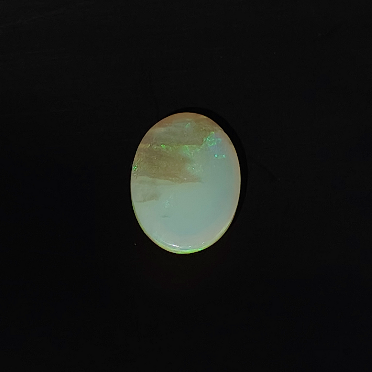 Opal - 4.59 Carat