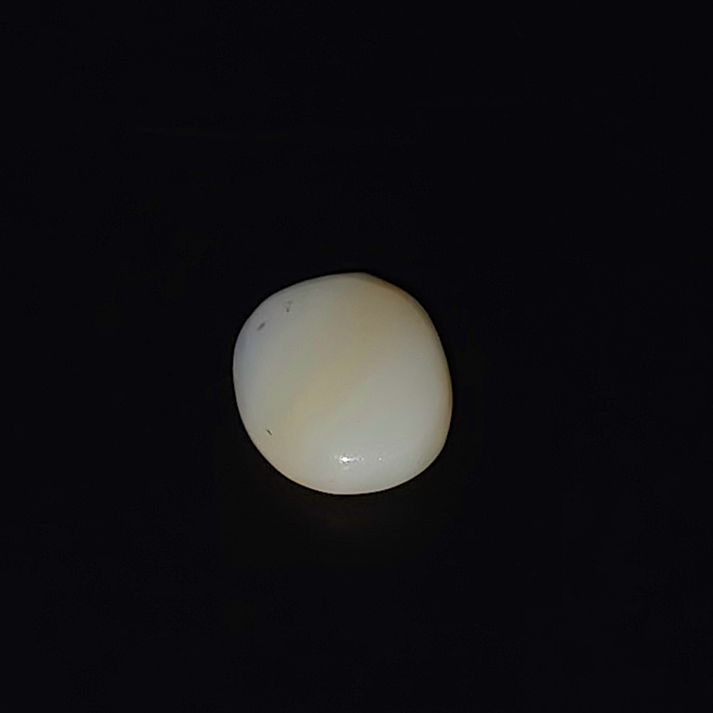 Opal - 4.40 Carat