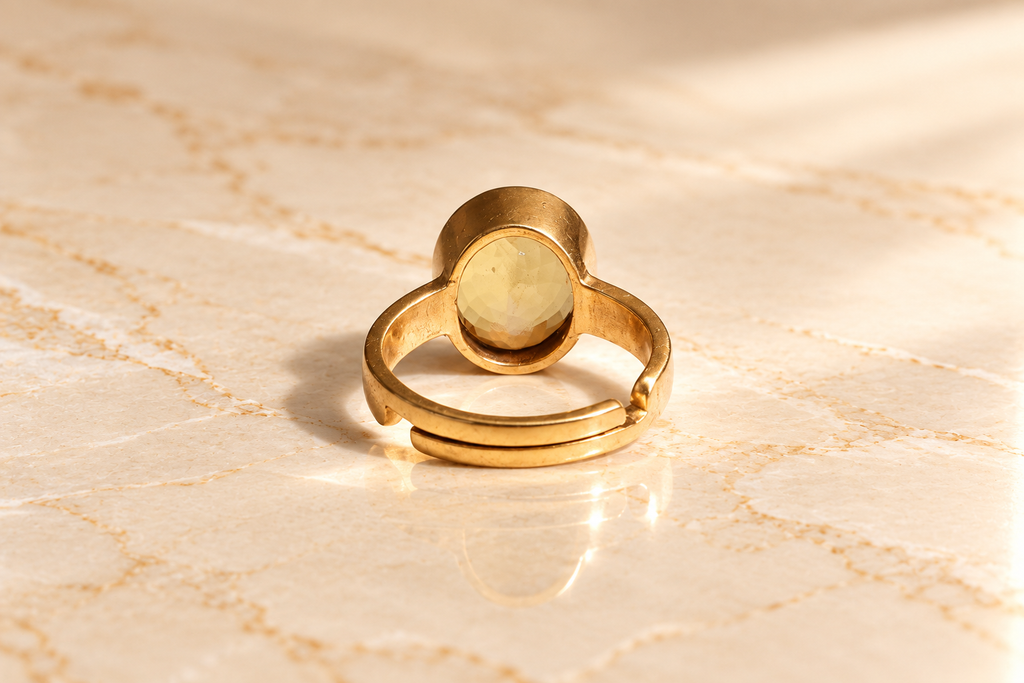 Sunela Citrine Ring (6 to 7 Ratti)