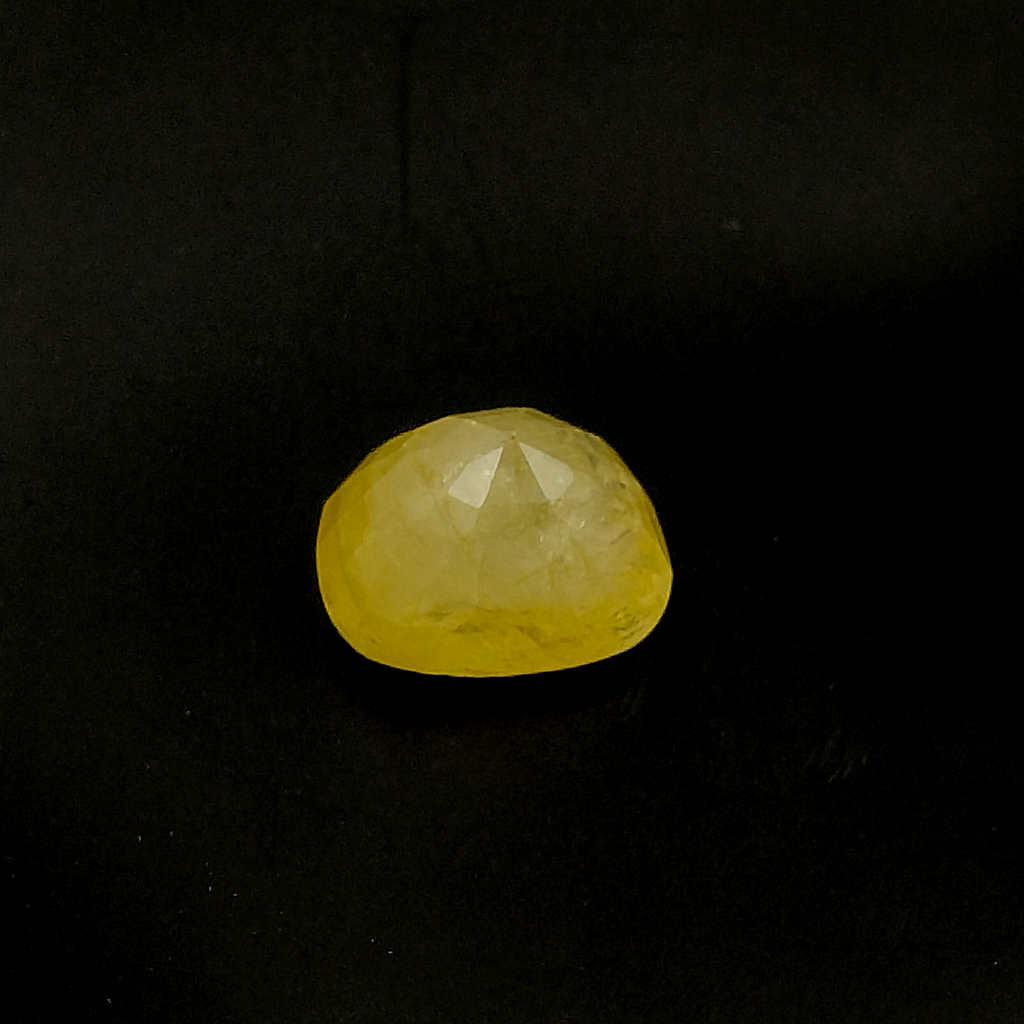 Yellow Sapphire (Burmese) - 6.58 Carat