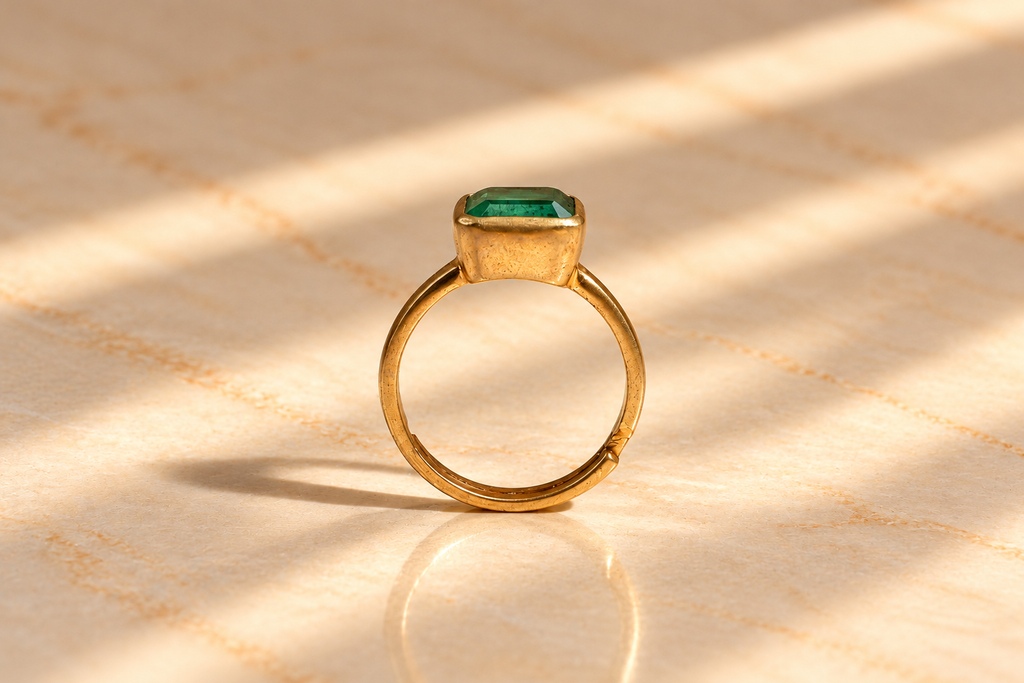 Emerald (Panna) Ring (6 to 7 Ratti)