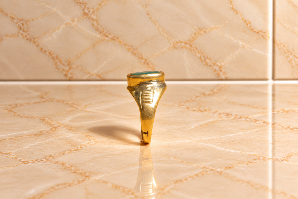 Onyx Stone Panchdhatu Ring (6-7 Ratti)