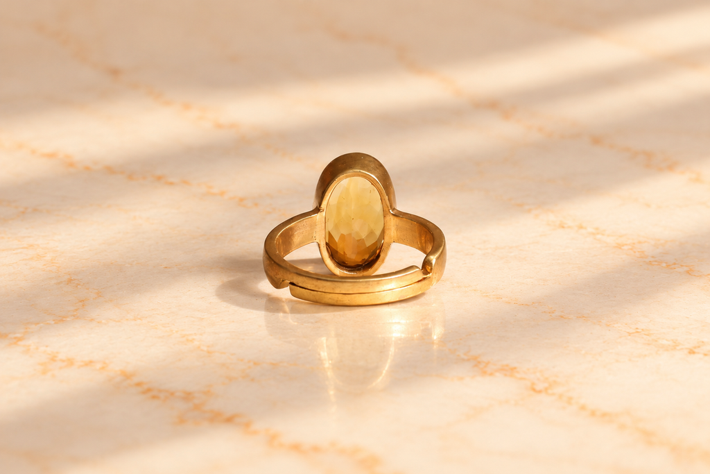 Sunela Citrine Ring (6 to 7 Ratti)