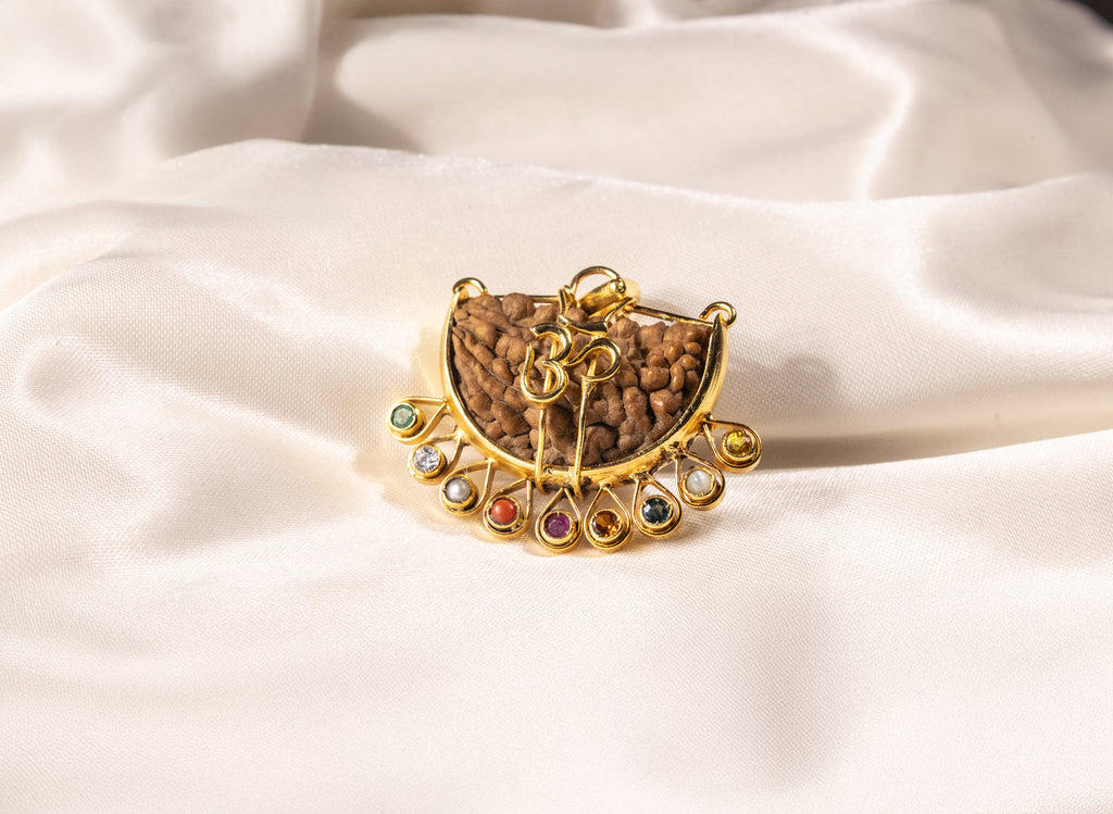 1 Mukhi (Navratan) Rudraksha