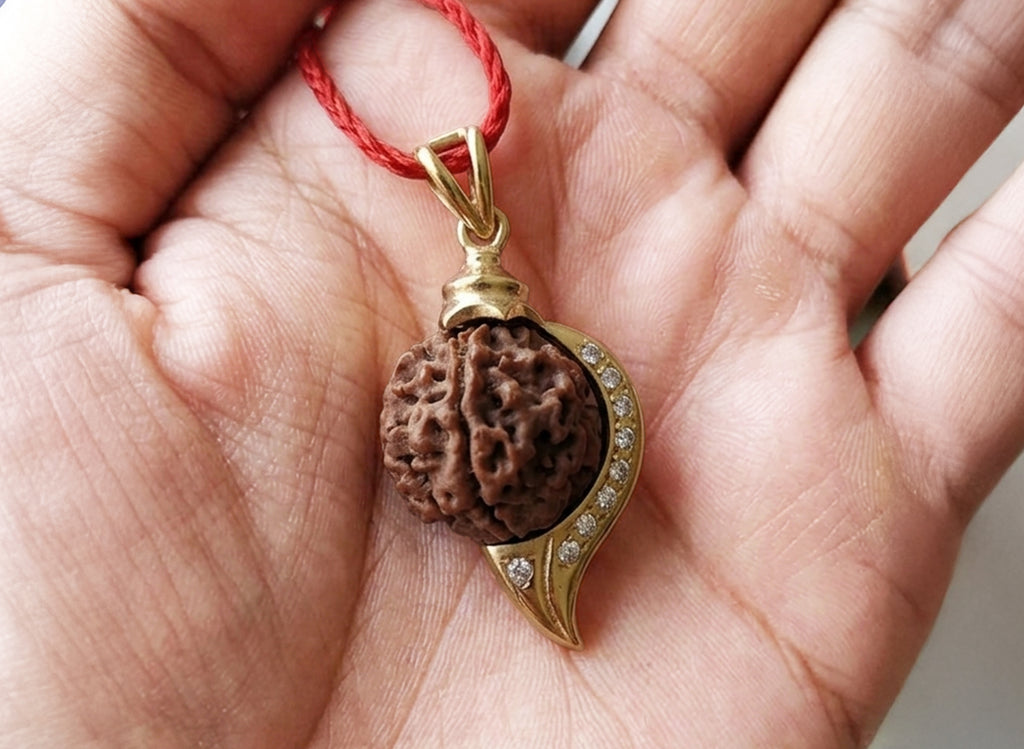 Five face Rudraksha with Panch Dhatu Shankh Pendant