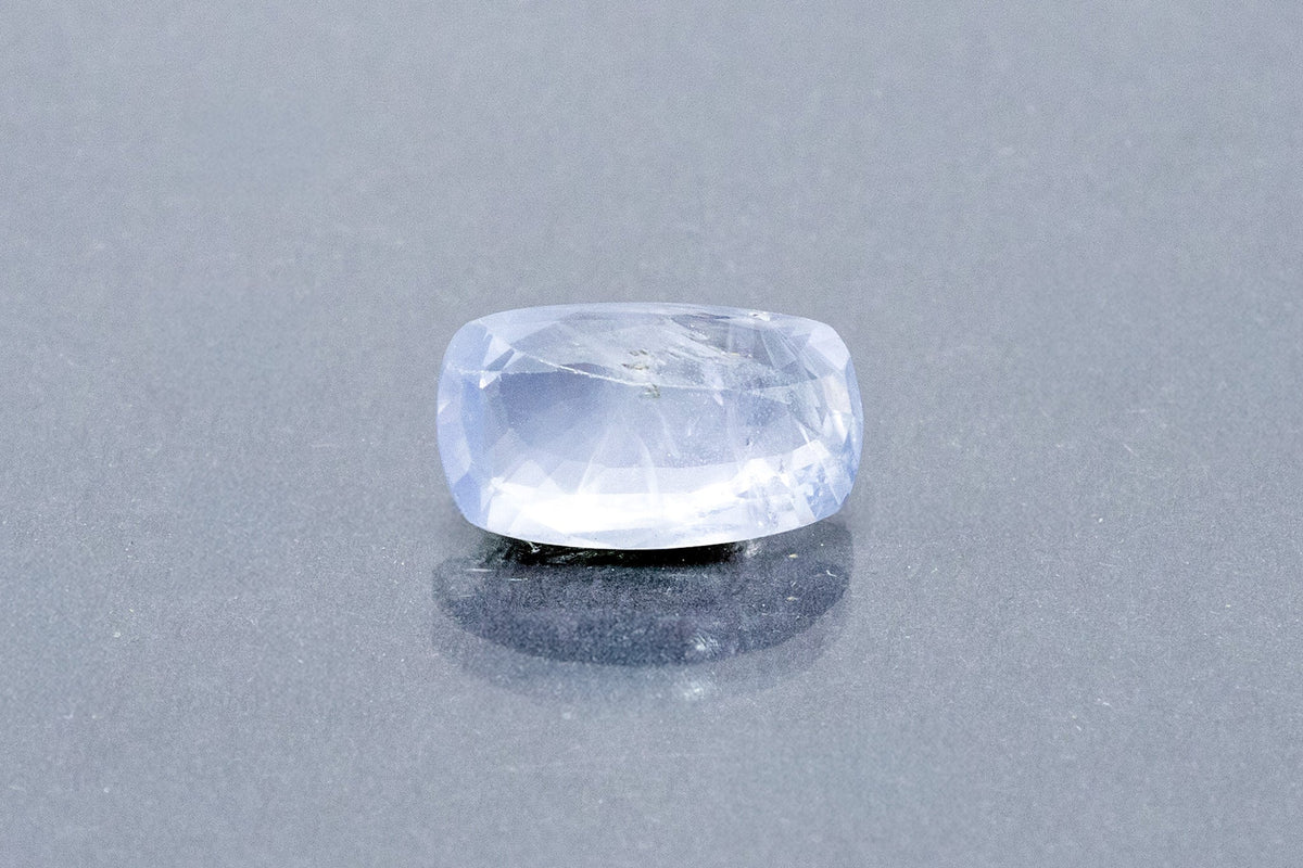 ceylon blue sapphire 4.71 carat back image