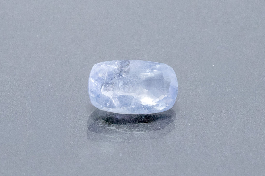 ceylon blue sapphire 4.71 carat front image