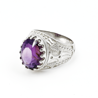 Royal Amethyst Ring (10 Carat)
