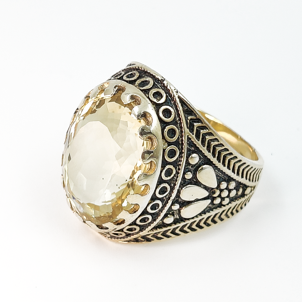 Royal Antique Citrine Ring (10.60 Carat)