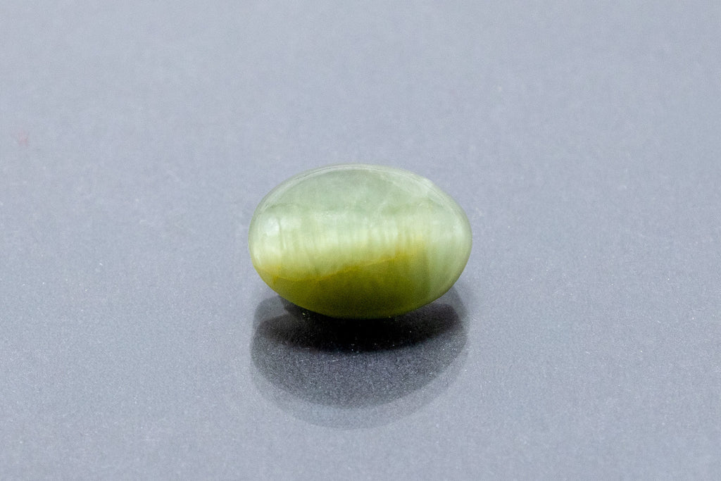 cats eye 5.58 carat front image