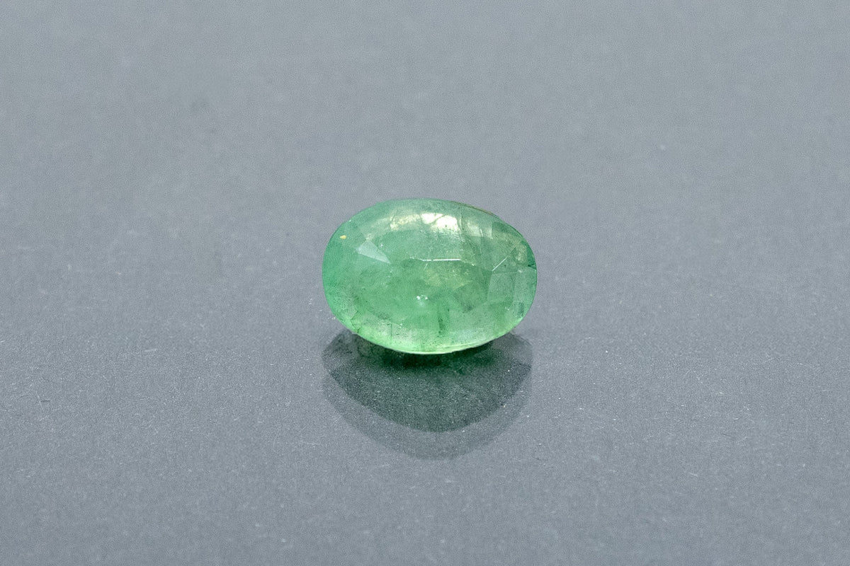 brazilian emerald 2.08 carat back image