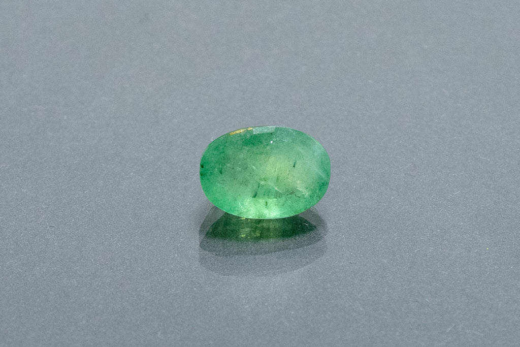 brazilian emerald 2.08 carat front image