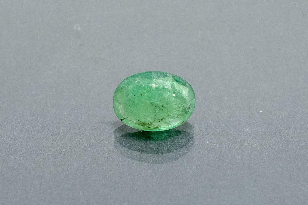 brazilian emerald 2.36 carat front image