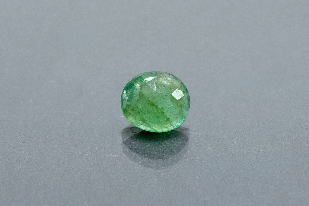 brazilian emerald 2.45 carat front image