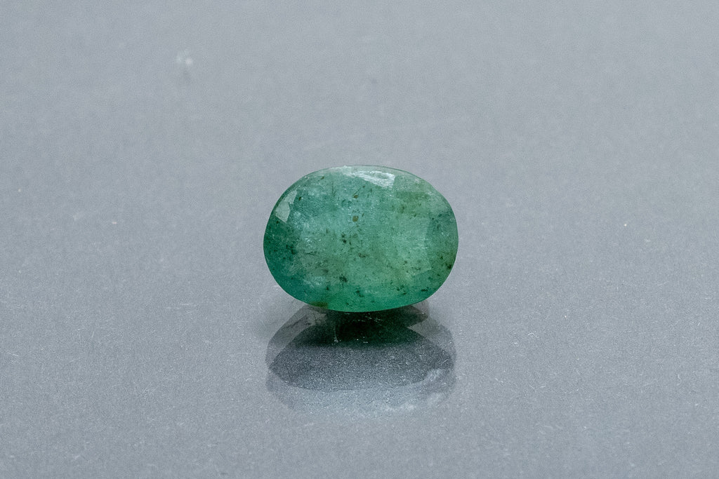 brazilian emerald 2.7 carat front image
