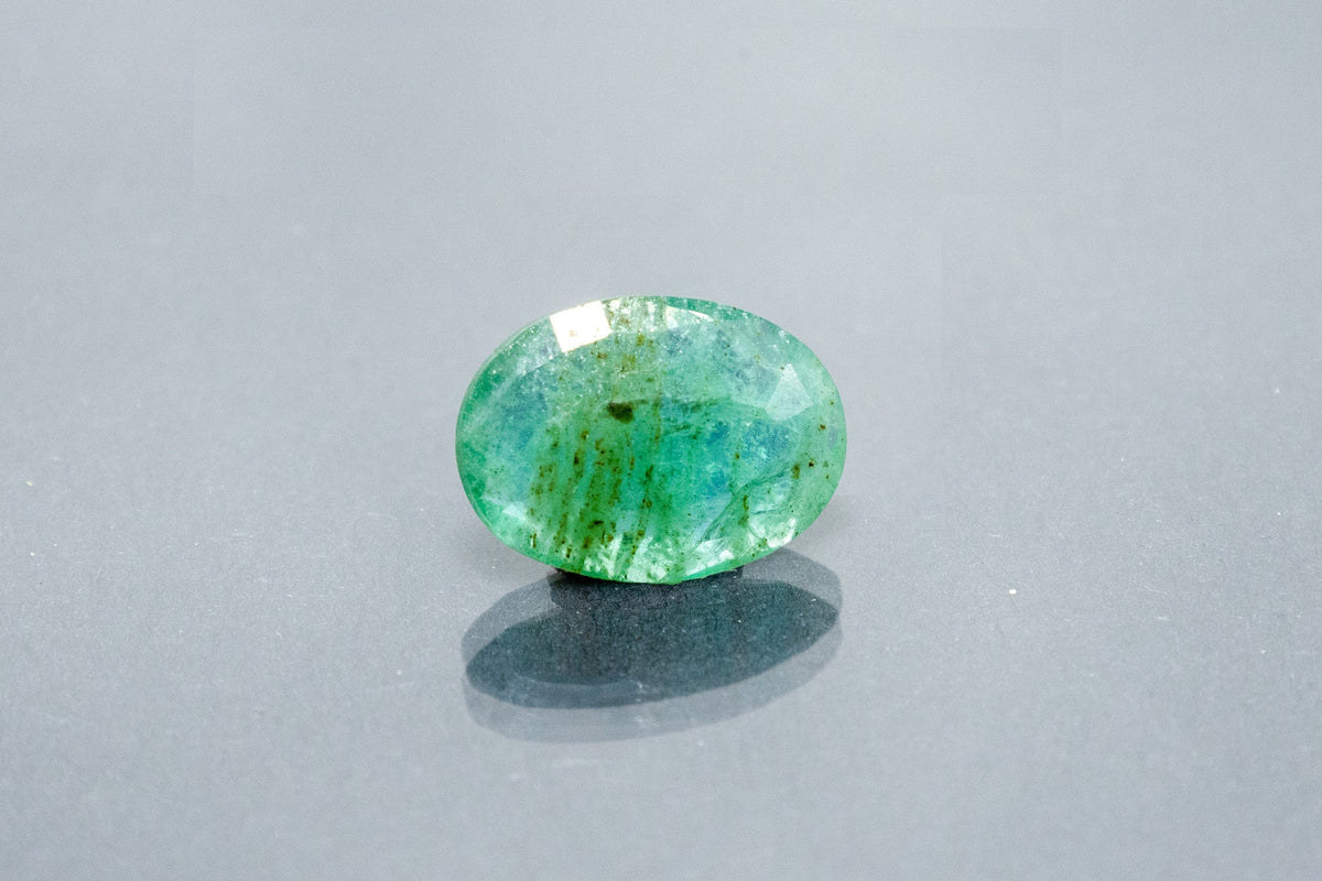emerald 4.86 carat back image