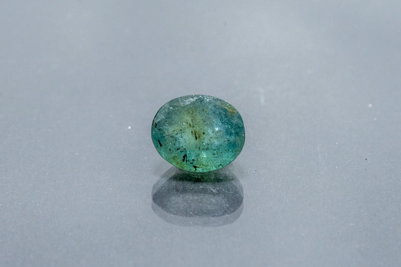 emerald 5.28 carat front image