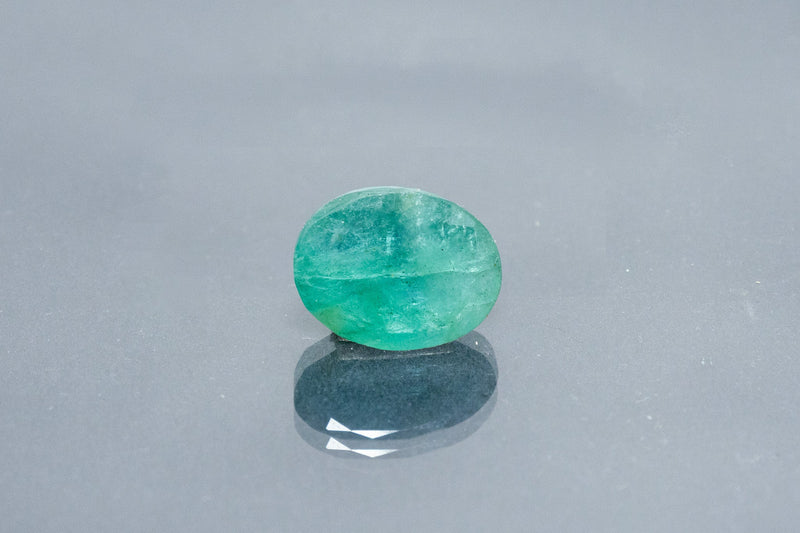 emerald 5.62 carat front image