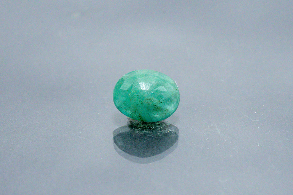 emerald 5.73 carat back image
