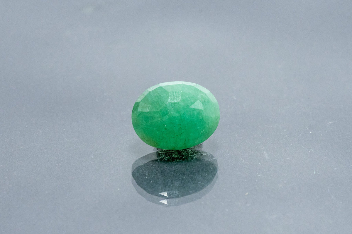 emerald 7.17 carat back image