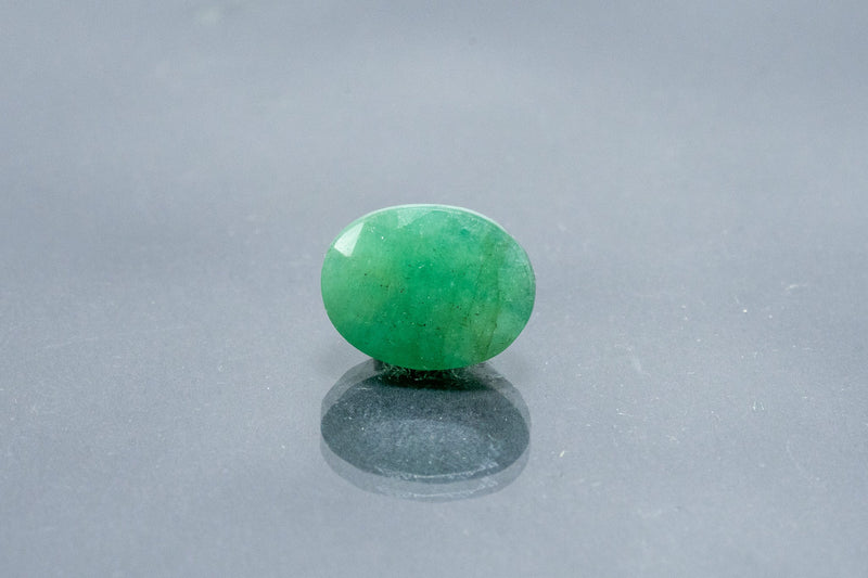 emerald 7.17 carat front image