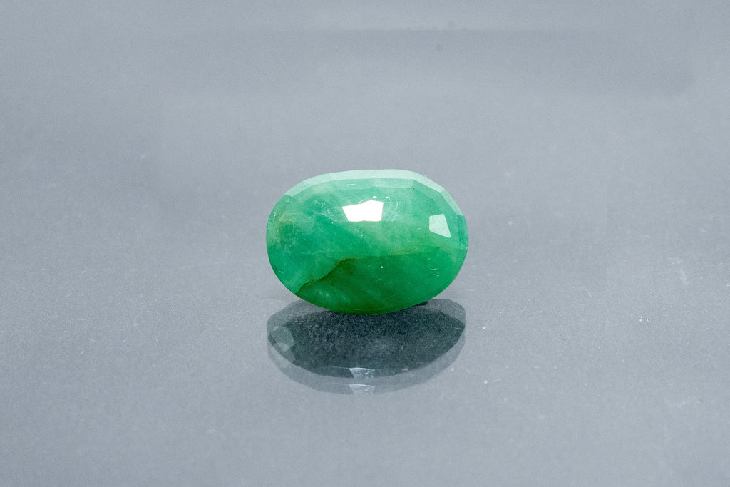 emerald 7.23 carat back image