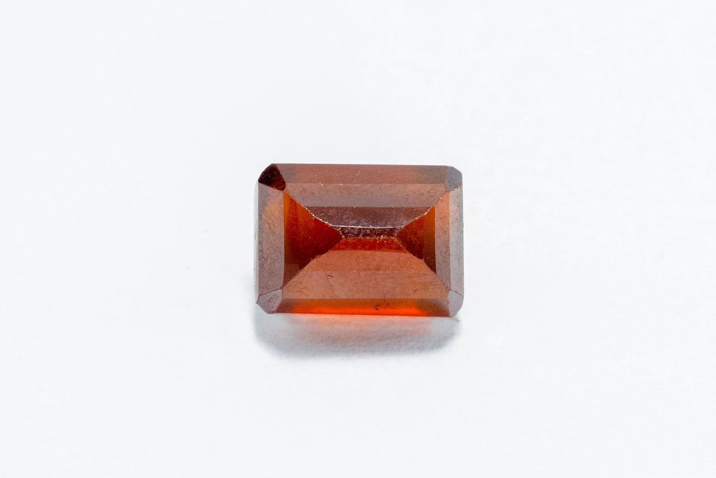 hessonite 6.95 carat back image