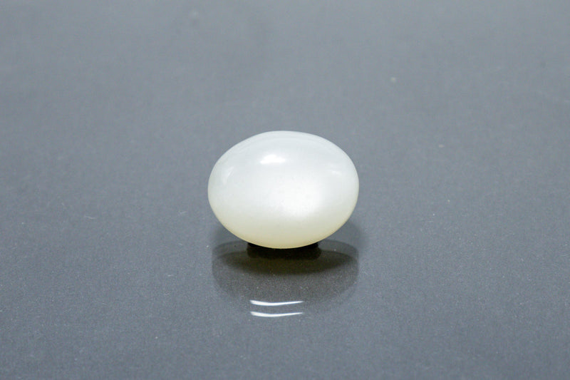 moonstone 12.84 carat front image