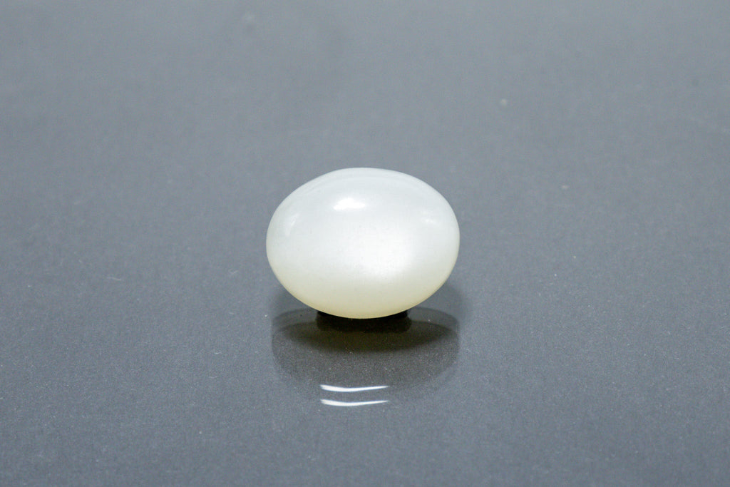 moonstone 12.84 carat front image