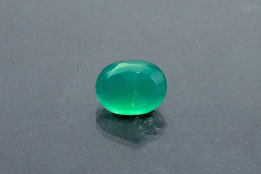 onyx 6.1 carat back image