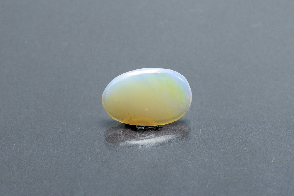 australian opal 2.98 carat back image