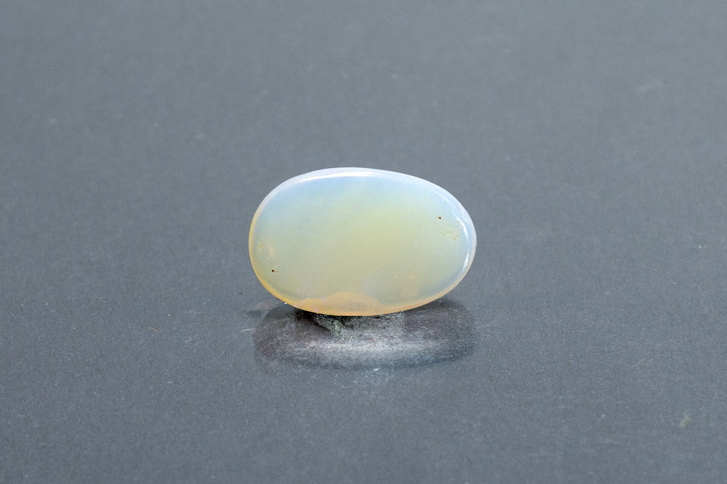 australian opal 2.98 carat front image