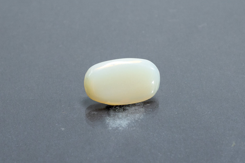 australian opal 4.48 carat back image