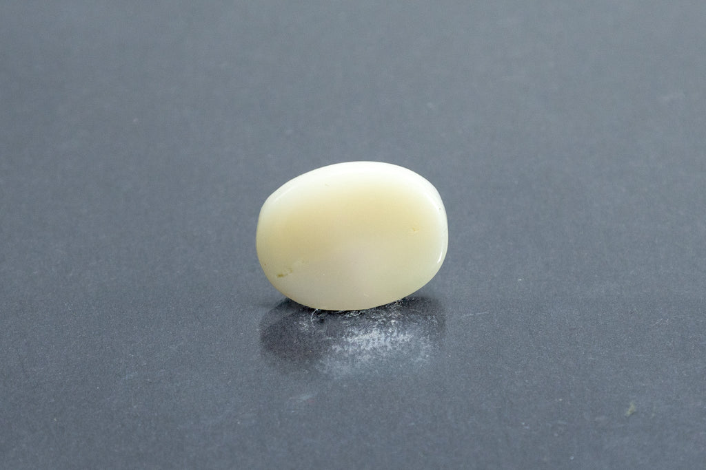 australian opal 5.84 carat back image