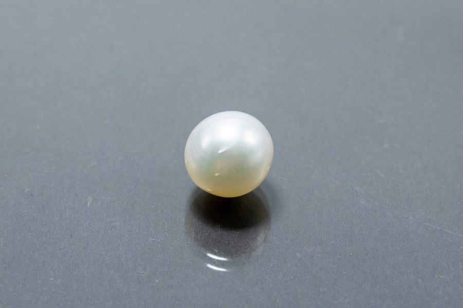 south sea pearl 7.55 carat front image