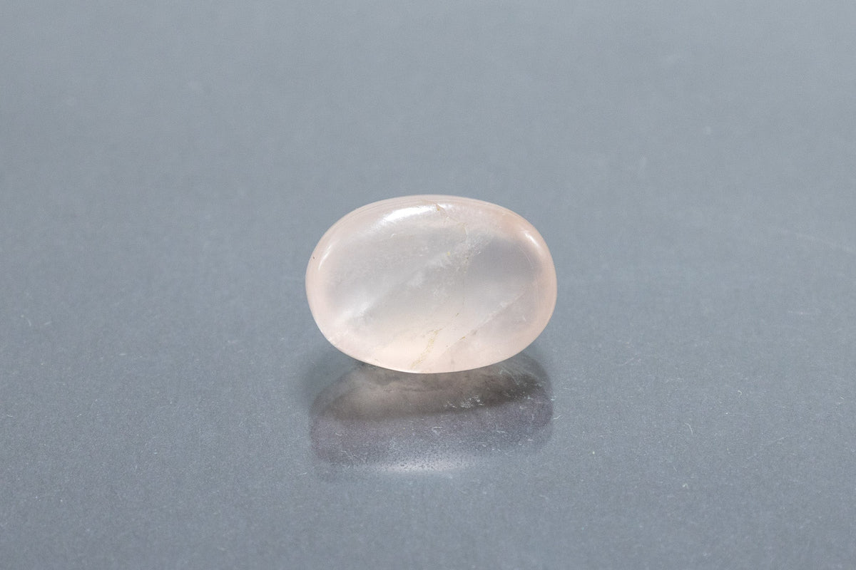 rose quartz 10.3 carat back image