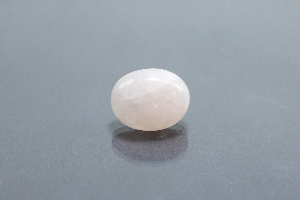 rose quartz 15.23 carat front image