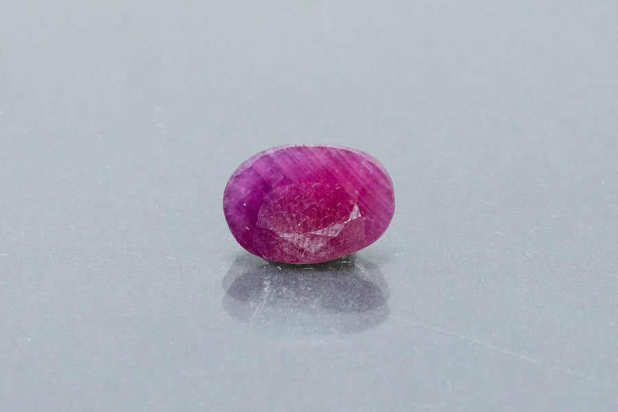 african ruby 3.57 carat back image