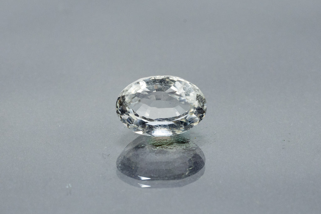 natural topaz 9.19 carat front image