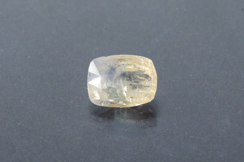 Yellow Sapphire - 6.1 Carat